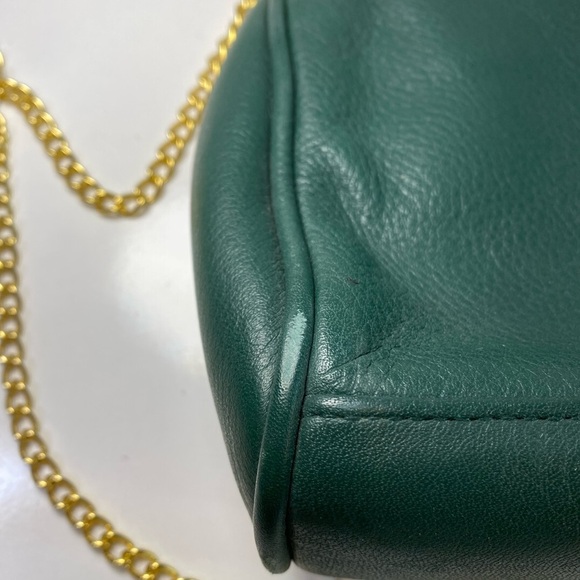 Vintage Sadie Rivers Gold Tone Chain Green Leather Clutch Purse Crossbody 10x6” - Picture 7 of 16